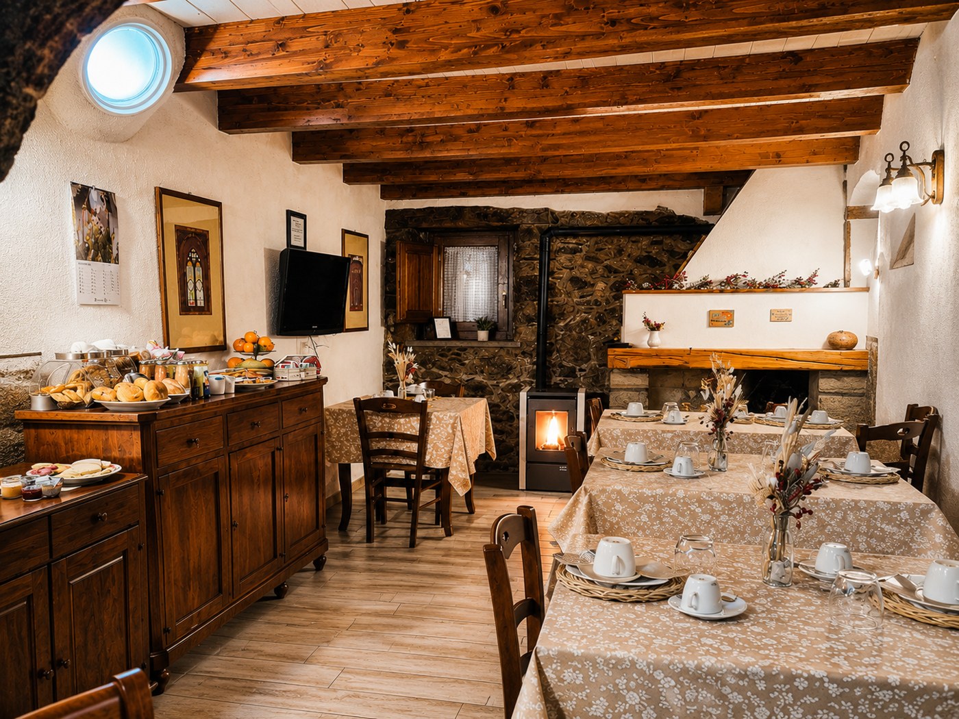 The Templars Guesthouse — ambiente (Ambienti e dettagli storici)